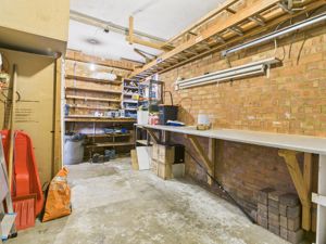 Garage- click for photo gallery